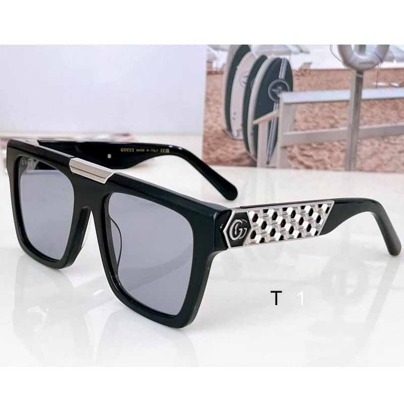 Gucci Sunglasses 599